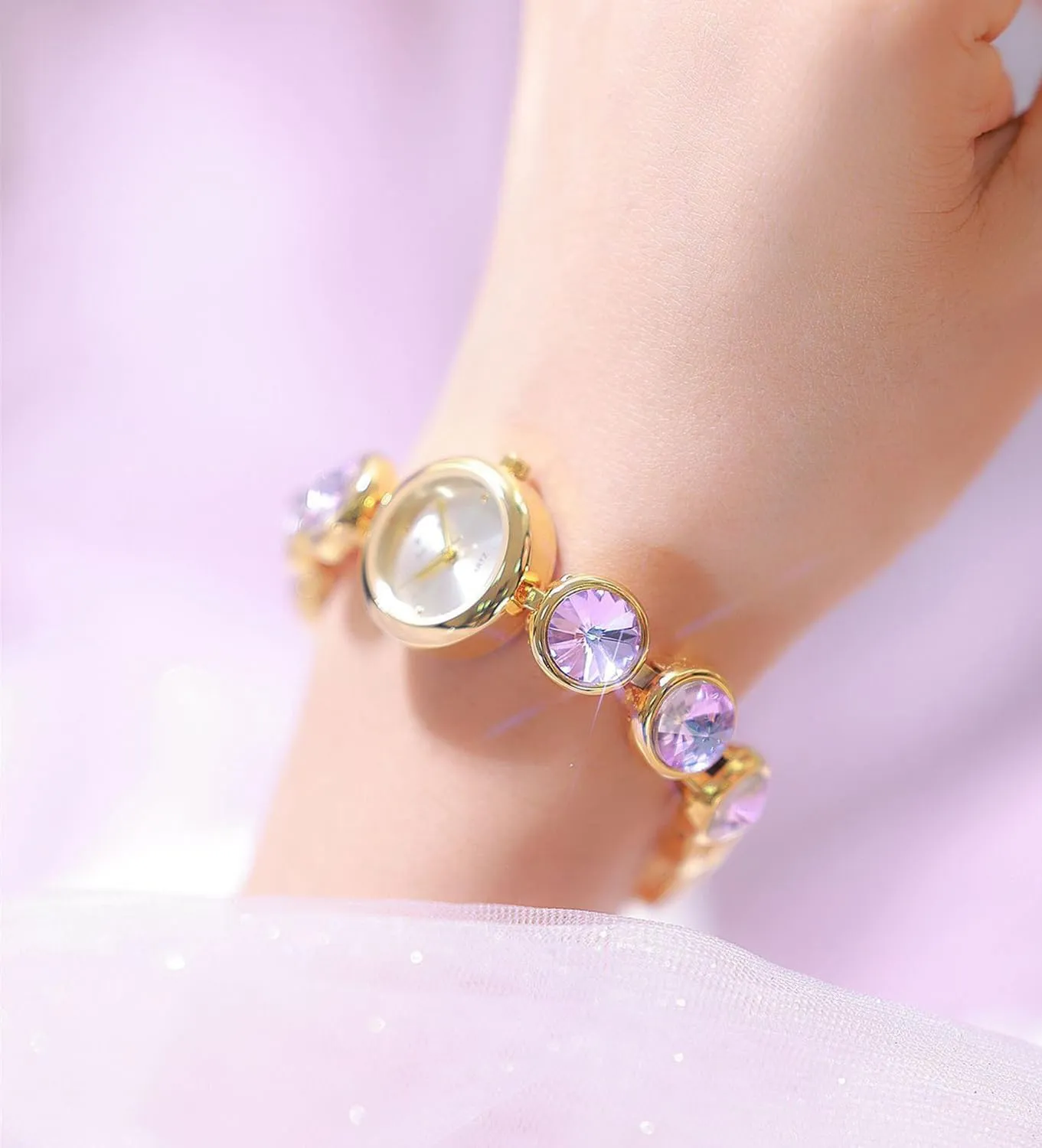 ADSBIAOYE Women's Fashion Diamond Vintage Elegant Bracelet Watch Luxury Dress Quartz Watch