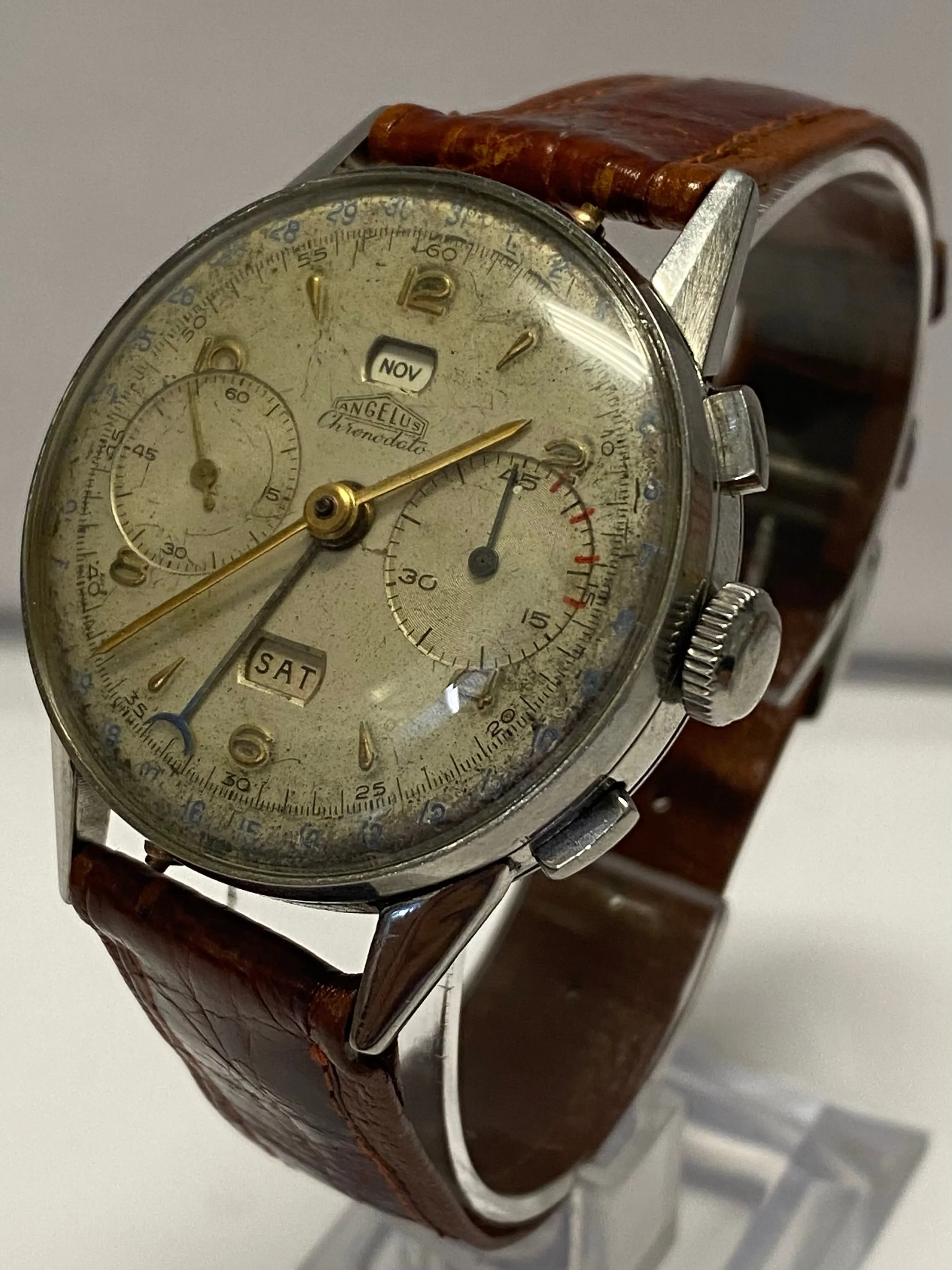 ANGELUS  Jumbo Chronograph Vintage 1940's  Date & Month Watch - $20K APR w/ COA!