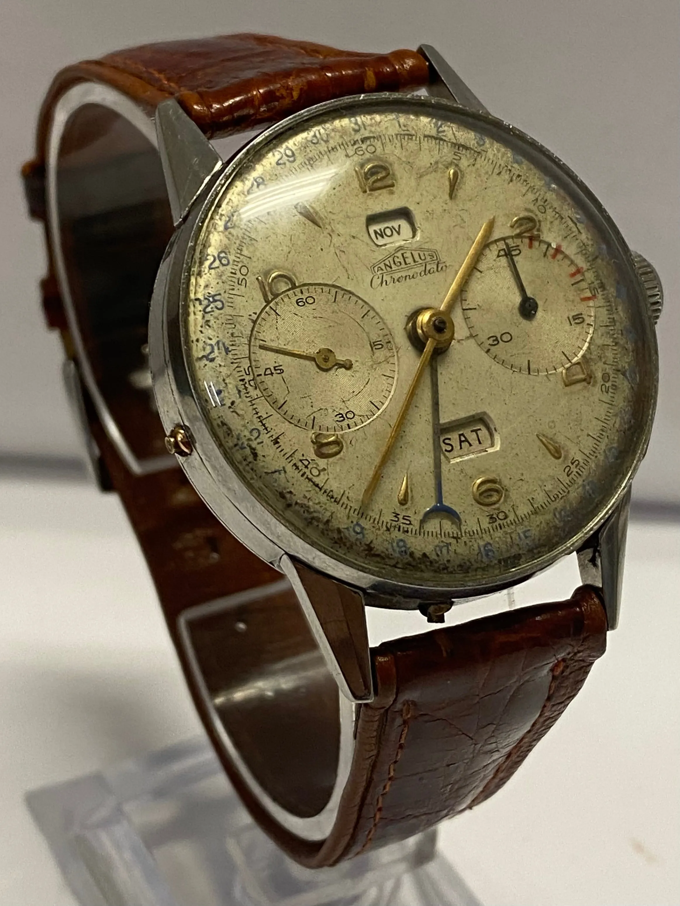 ANGELUS  Jumbo Chronograph Vintage 1940's  Date & Month Watch - $20K APR w/ COA!