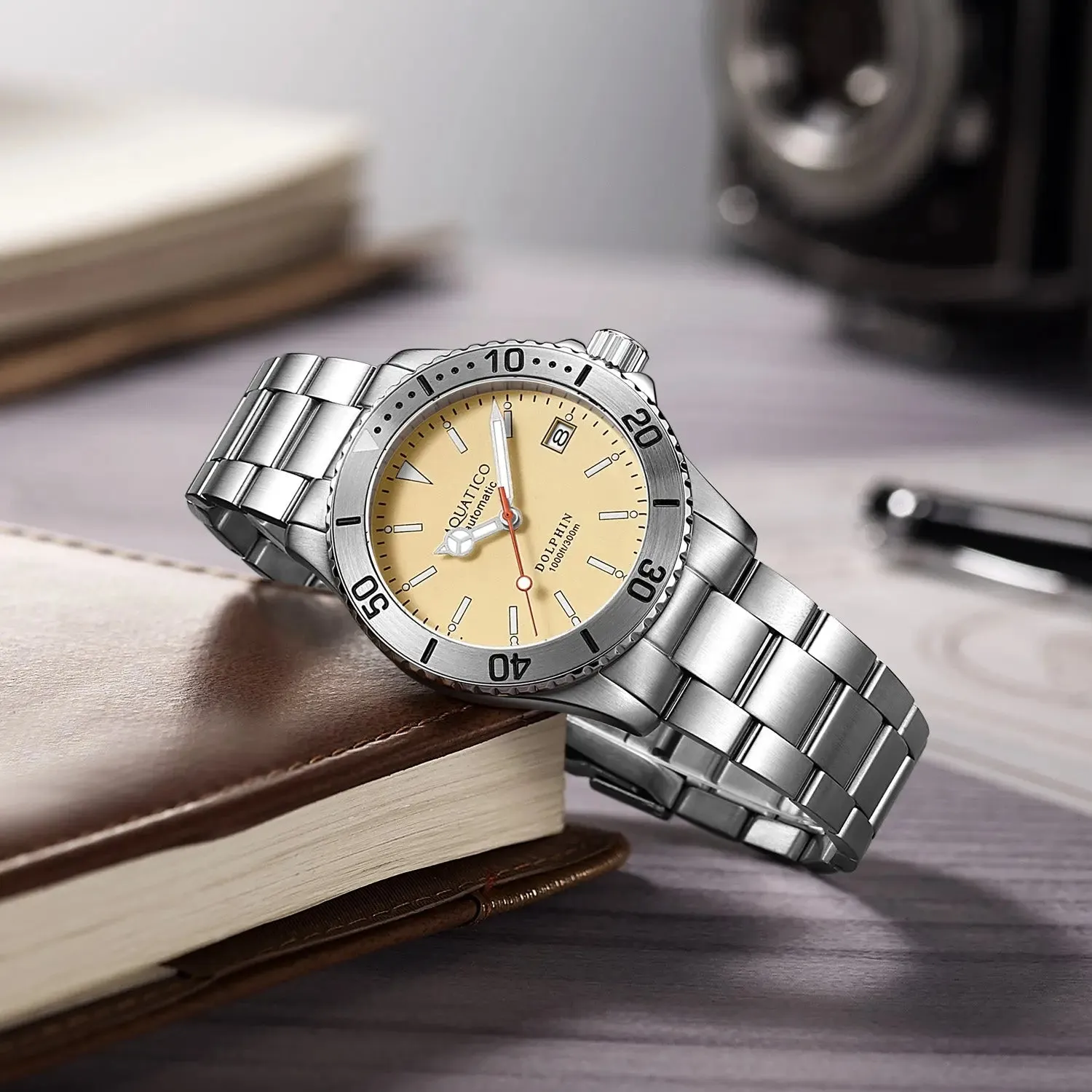 Aquatico Dolphin 38mm Dive Watch Cream Dial (NH35)