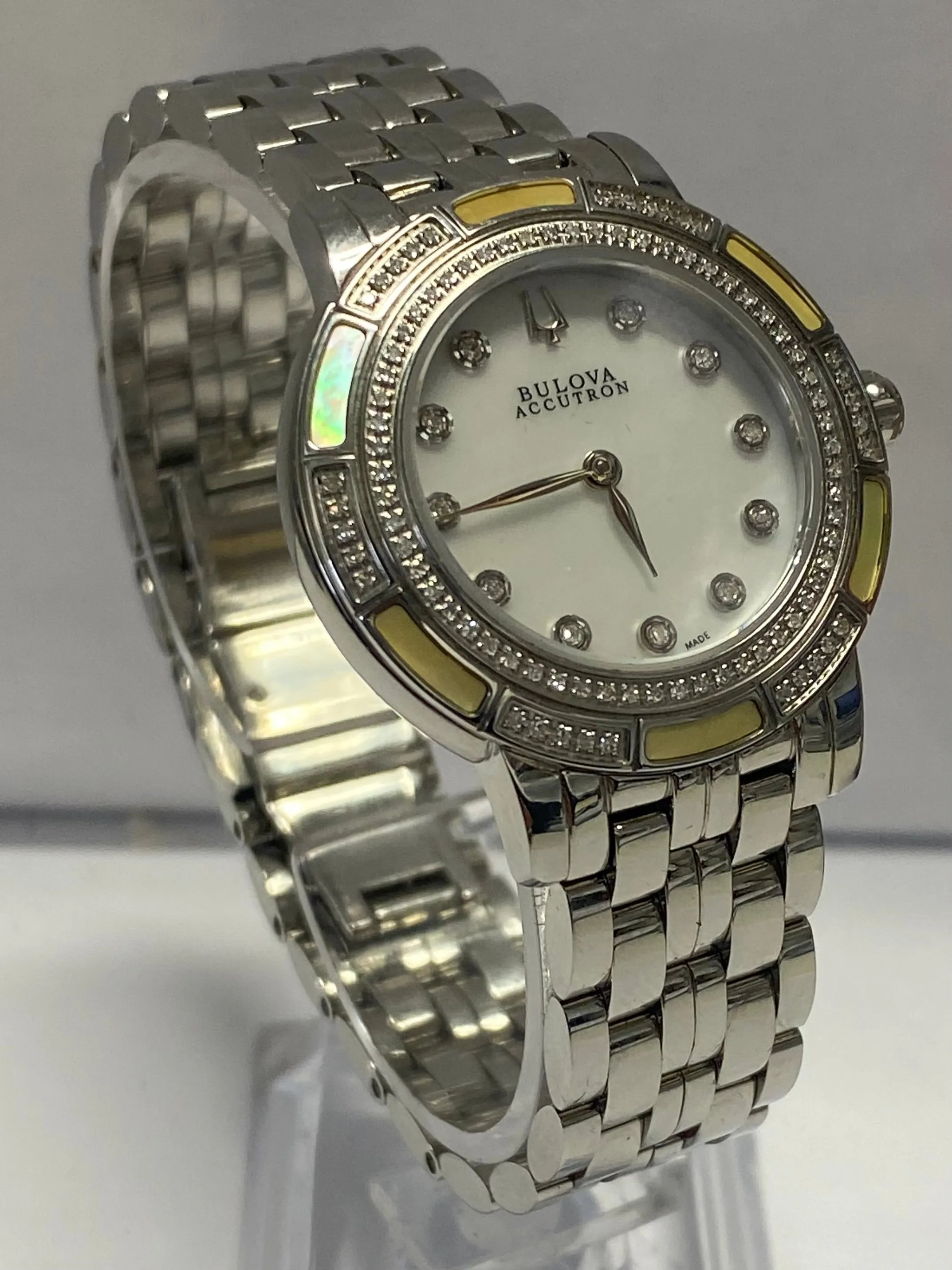 BULOVA Beautiful Mother Of Pearl w/Diamonds Unique Unisex Watch - $4K APR w/COA!