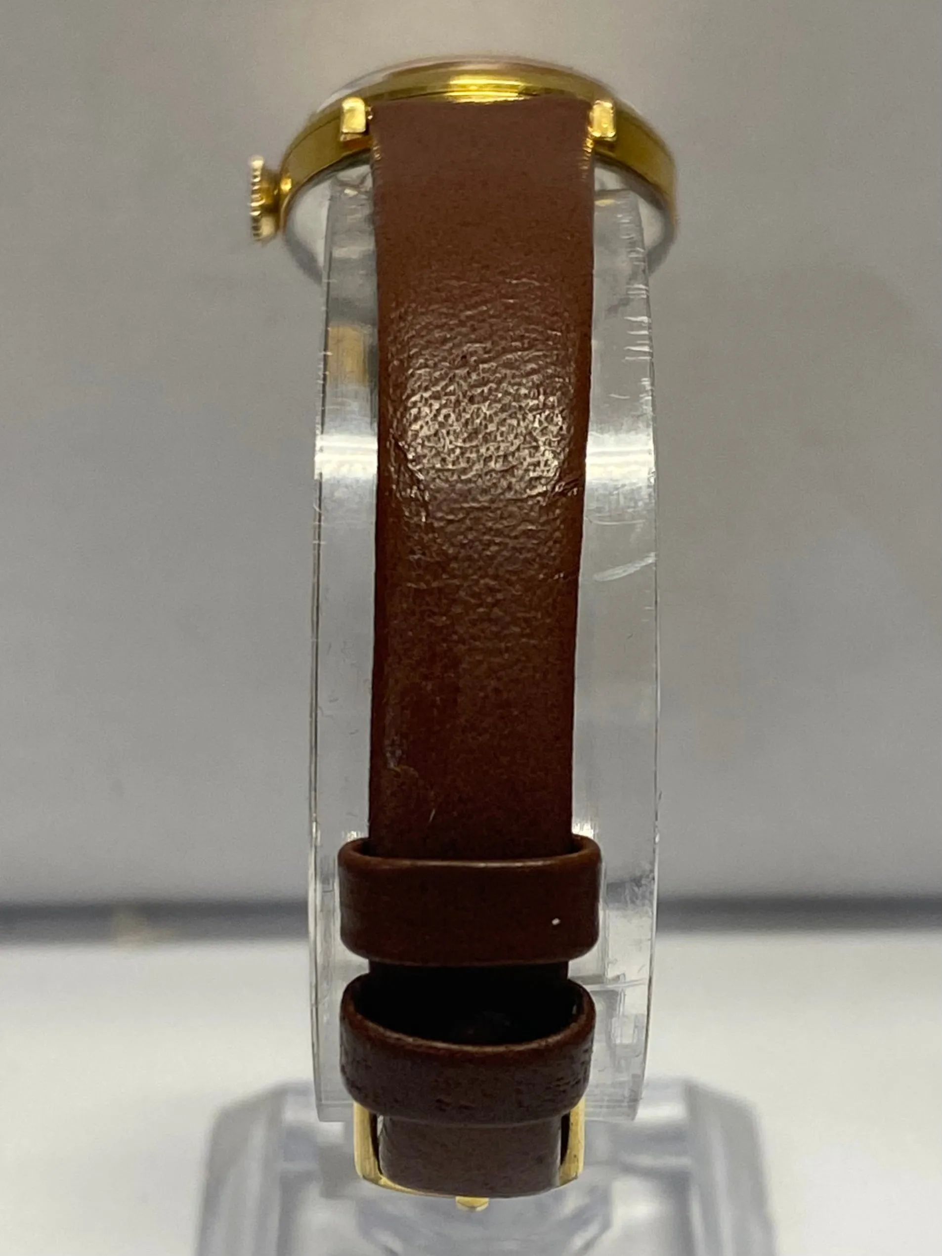 CARAVELLE Beautiful Gold Tone Round Case Unique Ladies Watch - $2K APR w/ COA!!!