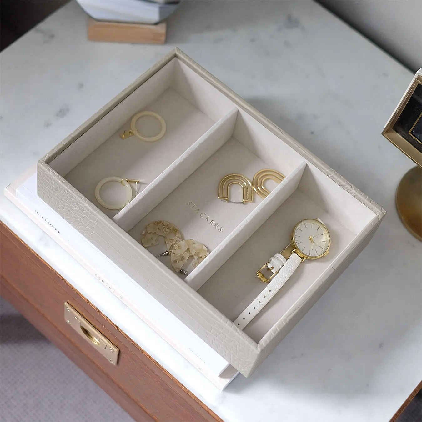 Classic Watch & Accessory Layer