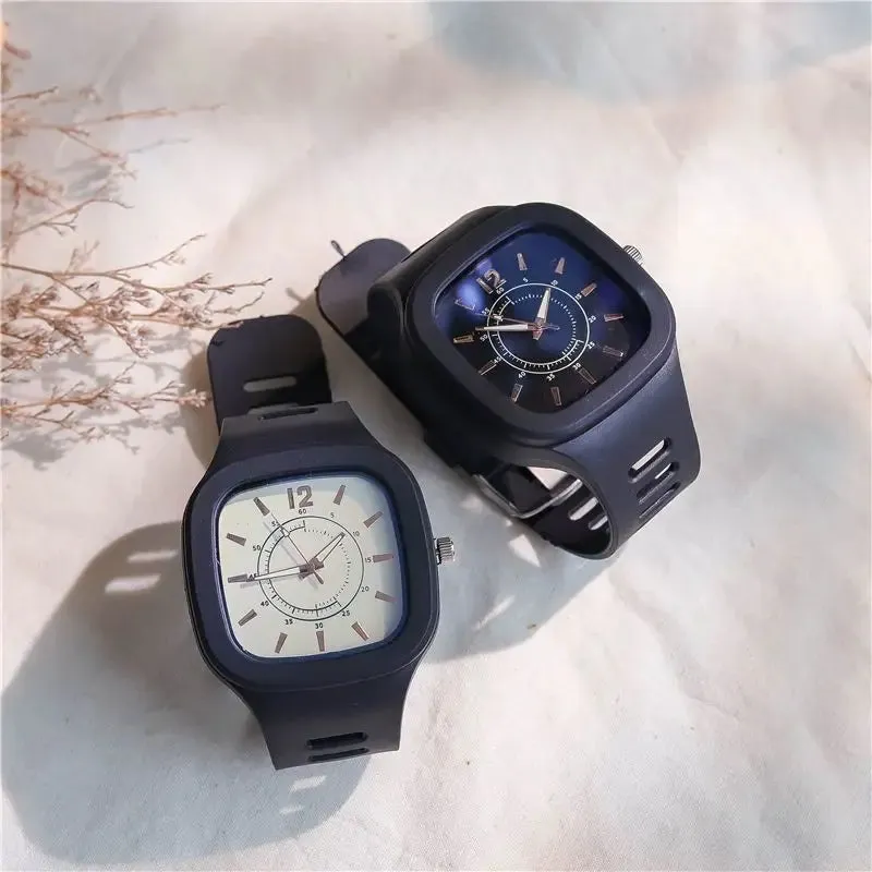 Fashion Women Watches Square Dial Pin Buckle Quartz Watch Women Luxury Ladies Electronic Wristwatches Silicone Female Clock Gift