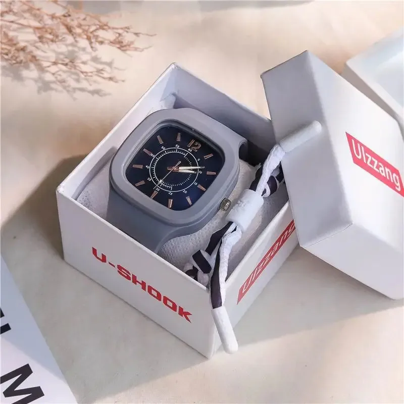 Fashion Women Watches Square Dial Pin Buckle Quartz Watch Women Luxury Ladies Electronic Wristwatches Silicone Female Clock Gift