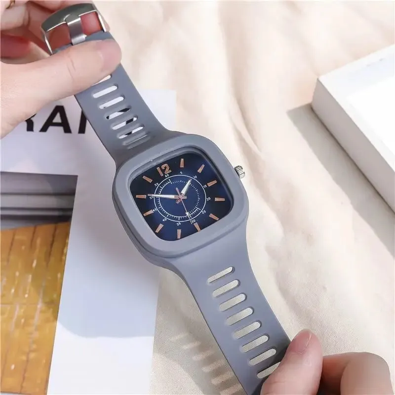 Fashion Women Watches Square Dial Pin Buckle Quartz Watch Women Luxury Ladies Electronic Wristwatches Silicone Female Clock Gift