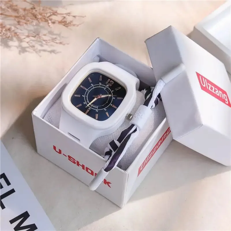 Fashion Women Watches Square Dial Pin Buckle Quartz Watch Women Luxury Ladies Electronic Wristwatches Silicone Female Clock Gift