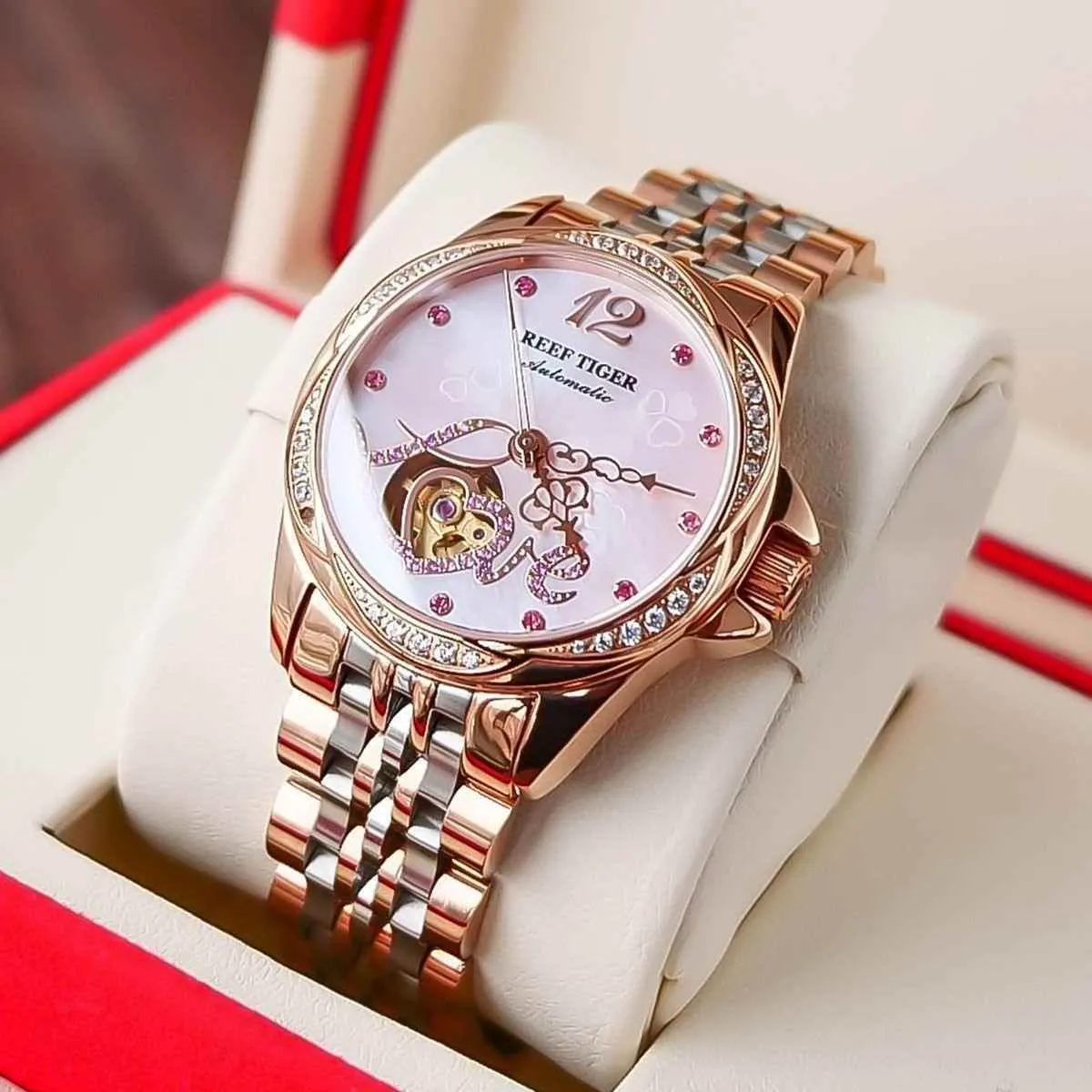 Flower Love Heart Simple Watches For Women's GSCW1659 Luxury Rose Golden Band