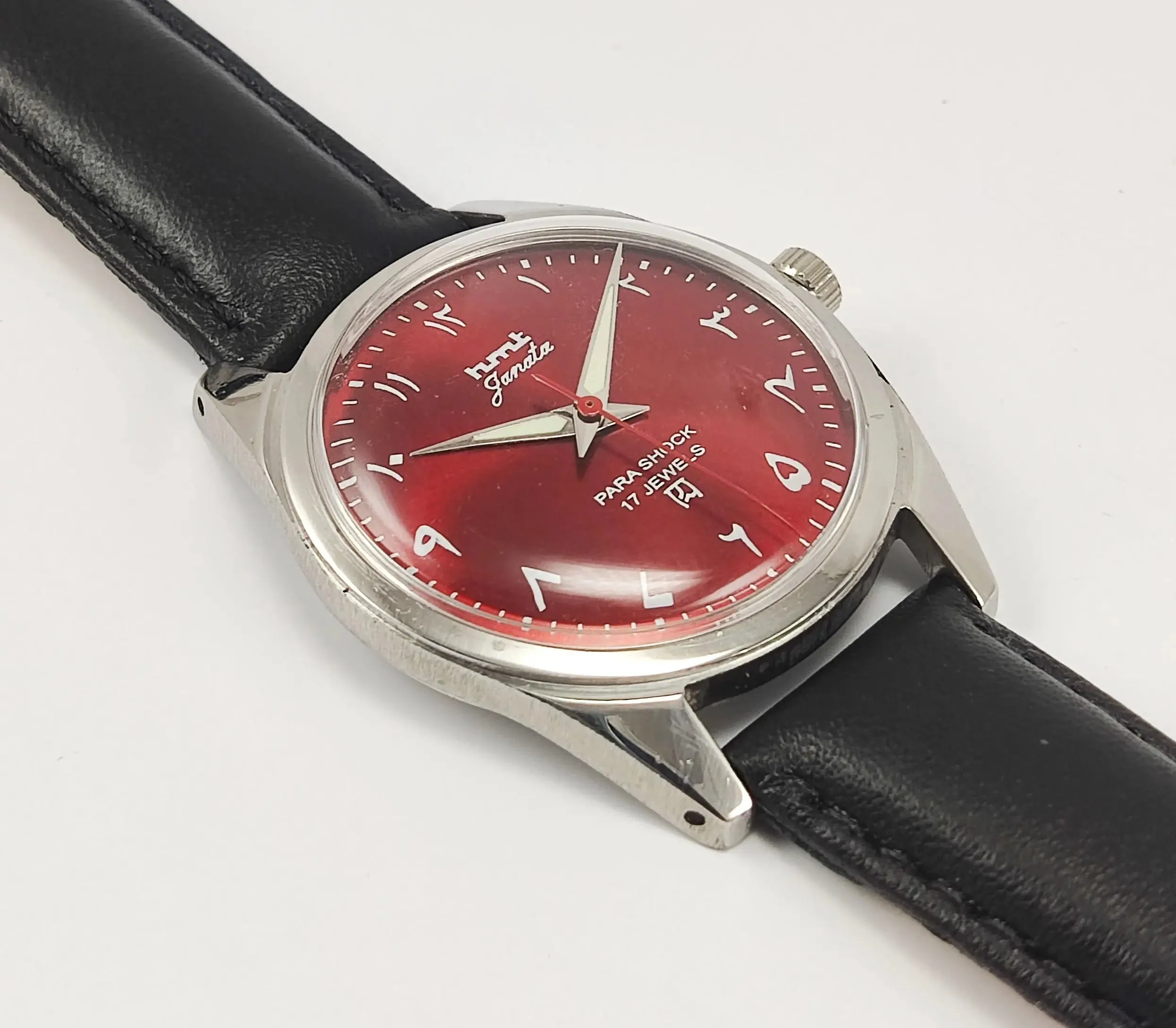 HMT Janata Para Shock 17 Jewels Maroon Red Urdu / Arabic Dial Mechanical Hand winding Men's Wrist Watch