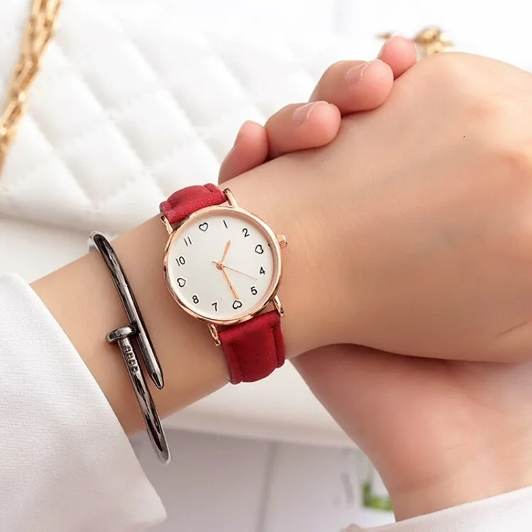Hot Sale Simple Famous Top Brand Small Children Watch Kids Watches Girls Boys Clock Child Wristwatch Lovely Fine Quartz Watch