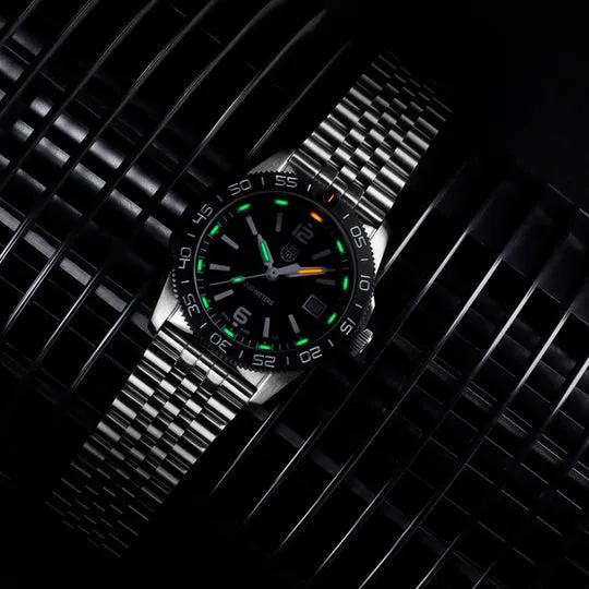 Luminox Pacific Diver Ripple 39mm Diver Watch - XS.3122M