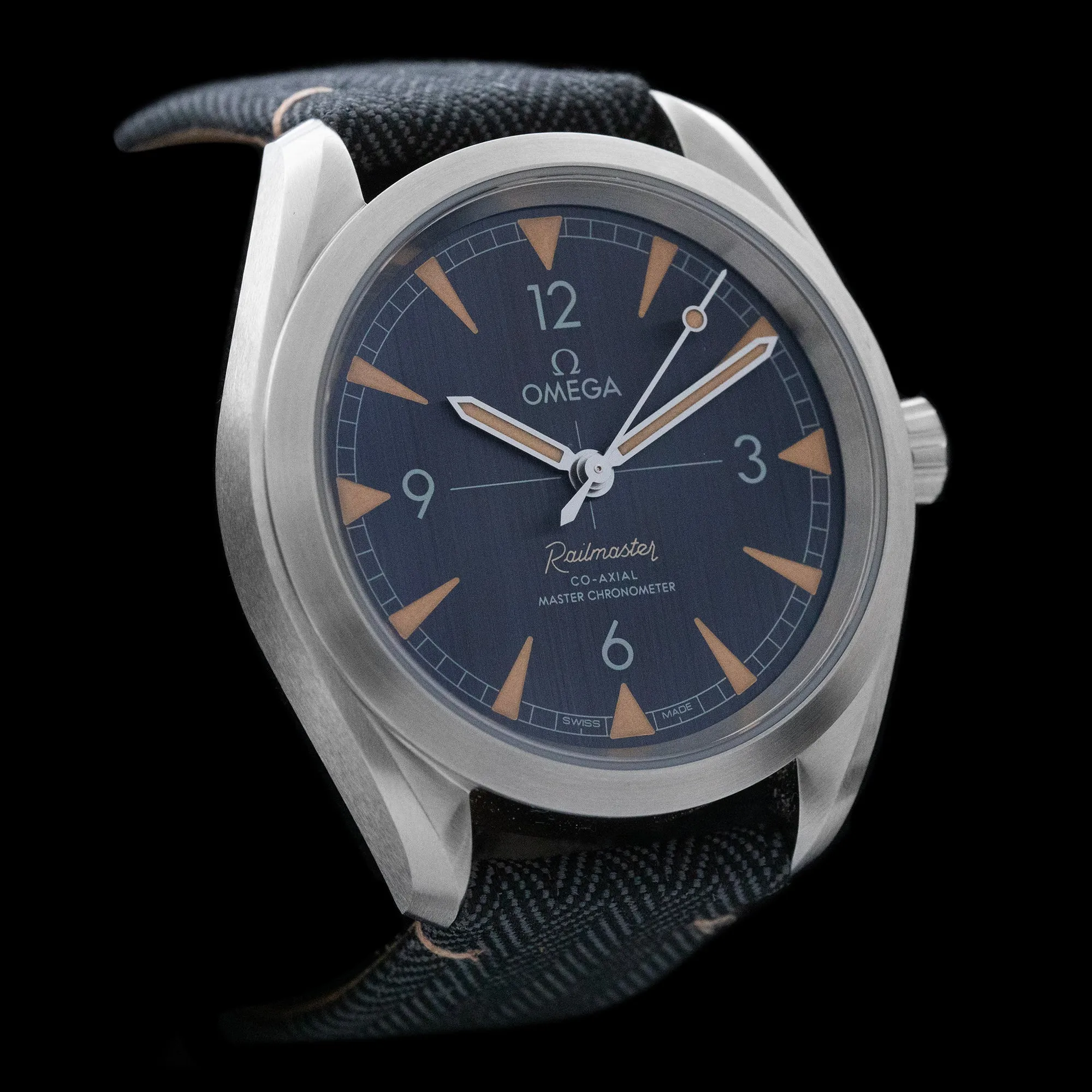 Omega - 2021 Seamaster Railmaster
