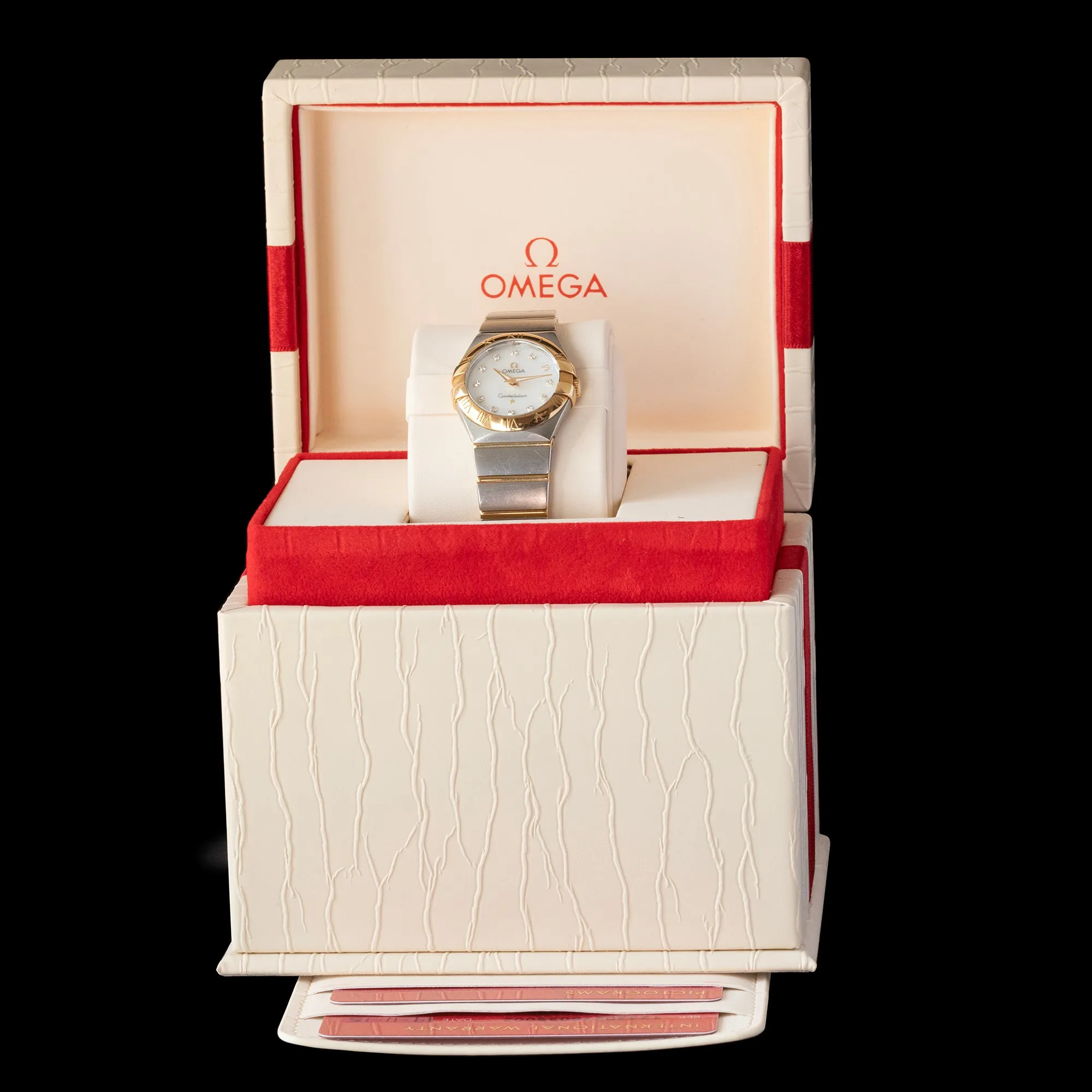 Omega - Constellation 'Mother of Pearl Dial' 123.20.27.60.55.002