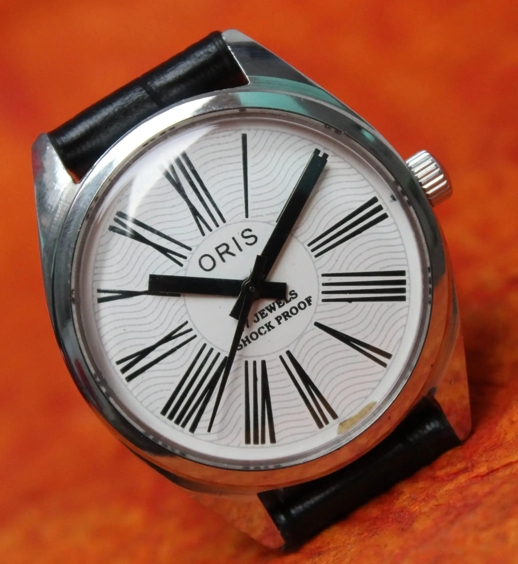 Oris Vintage Wristwatch 17 Jewels ST96 Mechanical Hand Wind Swiss Made