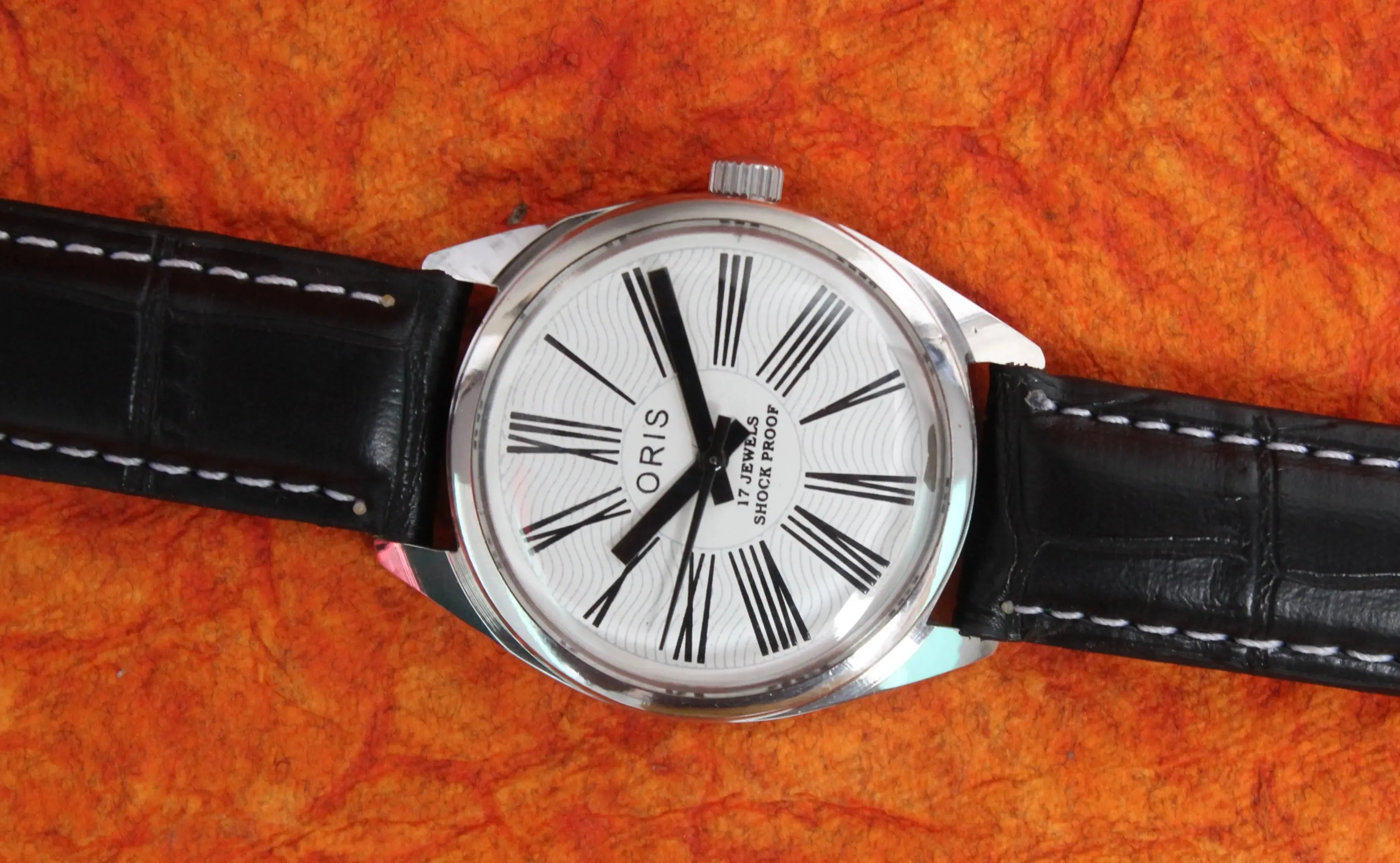 Oris Vintage Wristwatch 17 Jewels ST96 Mechanical Hand Wind Swiss Made