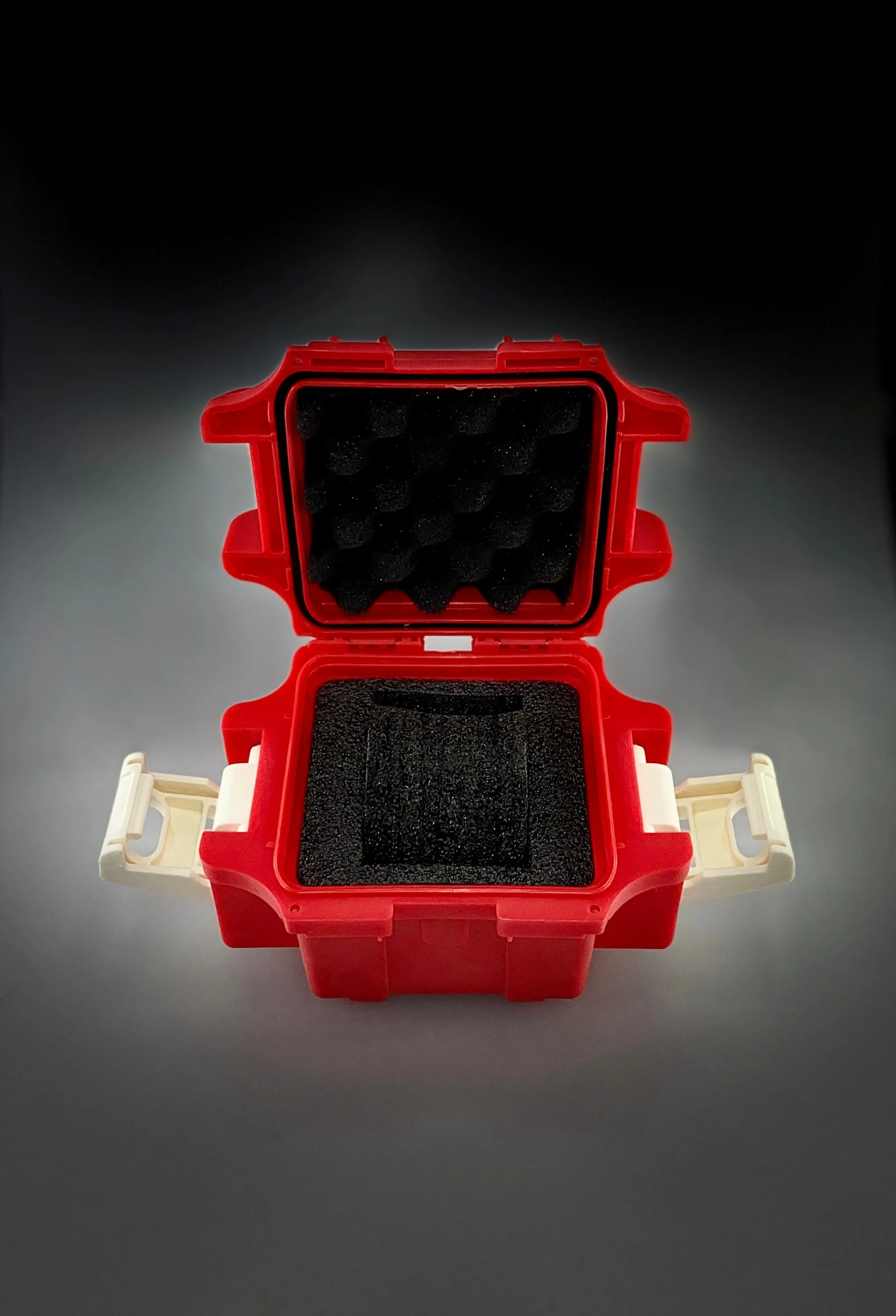 Plastic Invicta Watch Dive Case Single Slot Red