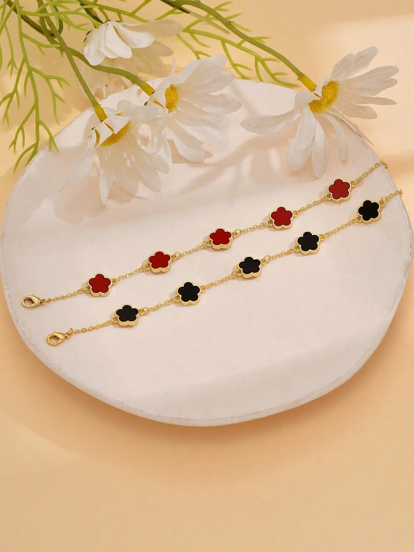 Simple & Fashionable Five-Petal Flower Design Copper Bracelet 2pcs